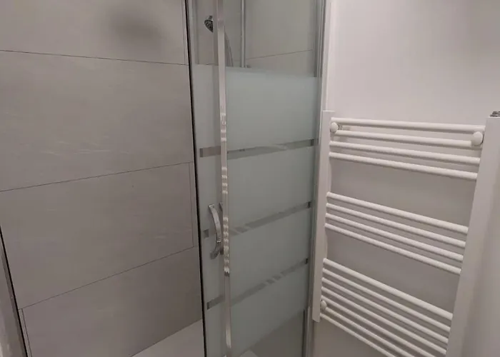 Apartamento Boule De Neige - Spacieux Et Lumineux Au Coeur Du Vieux Luchon