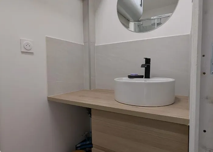 Apartamento Boule De Neige - Spacieux Et Lumineux Au Coeur Du Vieux Luchon