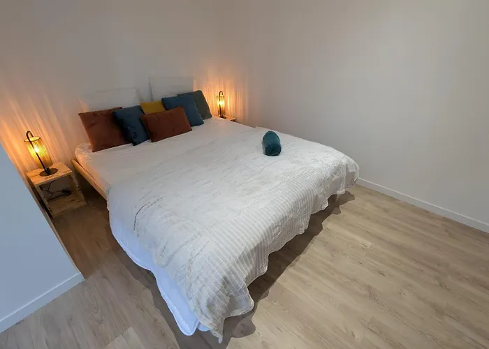 Boule De Neige - Spacieux Et Lumineux Au Coeur Du Vieux Luchon Apartamento Bagnères-de-Luchon